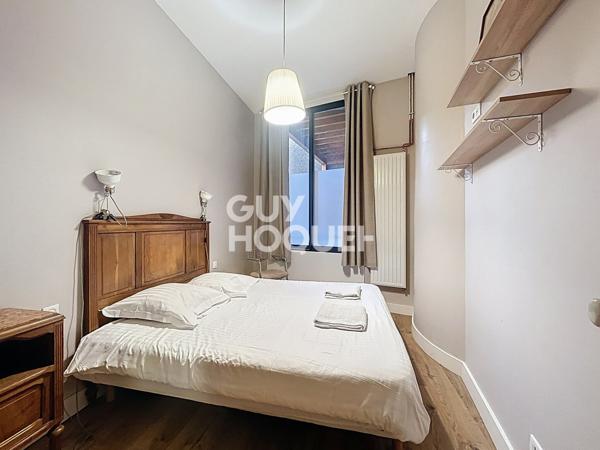 À vendre Appartement Hyper-Centre 5 pièces 102.81 m² Extérieur Ascenseur