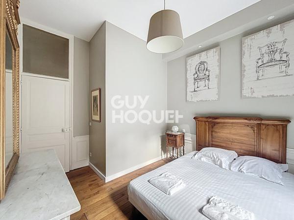 À vendre Appartement Hyper-Centre 5 pièces 102.81 m² Extérieur Ascenseur