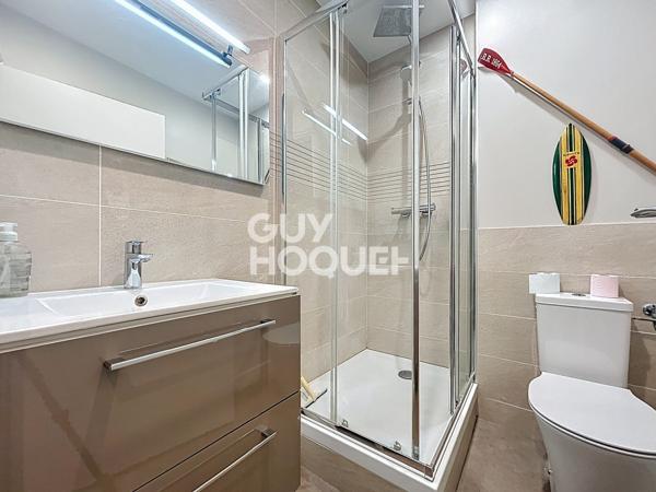 À vendre Appartement Hyper-Centre 5 pièces 102.81 m² Extérieur Ascenseur