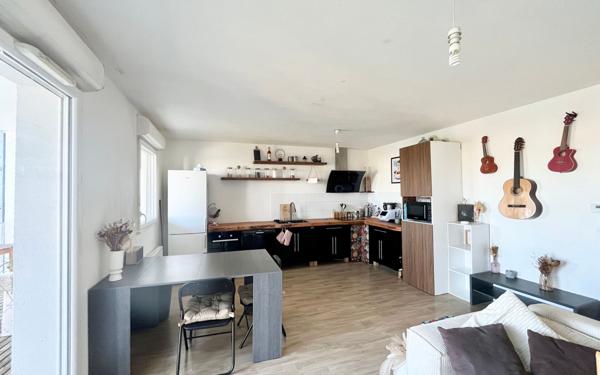 Appartement à louer    3 pièces • 64,55 m2 Bruges