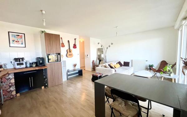 Appartement à louer    3 pièces • 64,55 m2 Bruges