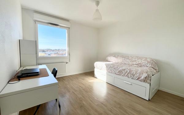 Appartement à louer    3 pièces • 64,55 m2 Bruges