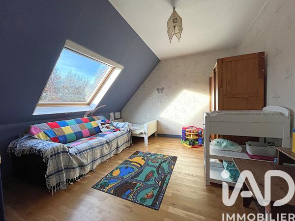 Maison à vendre 9 pièces 261 m² Le Mesnil-Saint-Denis