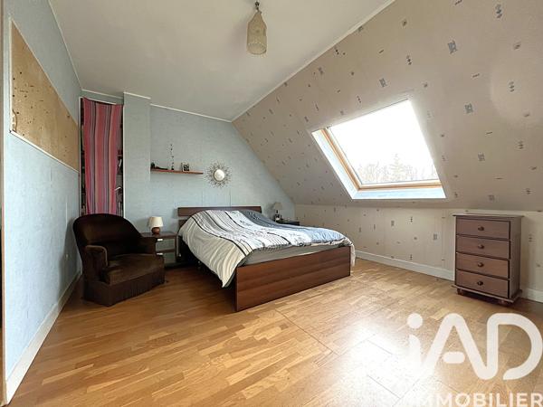 Maison à vendre 9 pièces 261 m² Le Mesnil-Saint-Denis