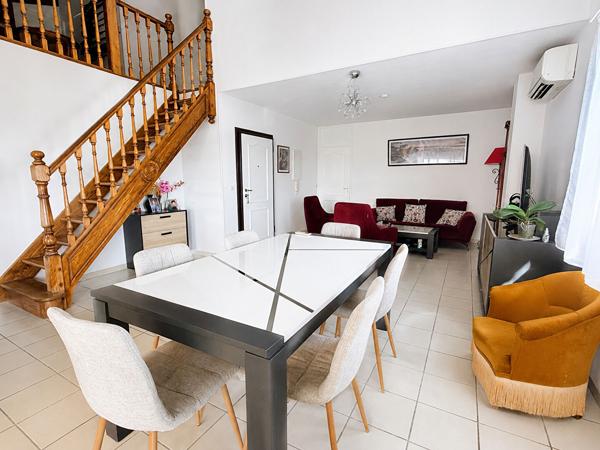 Appartement T5 en duplex - dernier étage