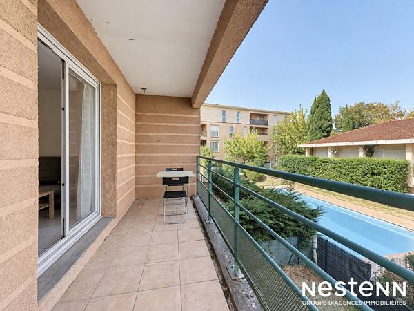 NESTENN - T2 COEUR RAMONVILLE AVEC TERRASSE ET PARKING