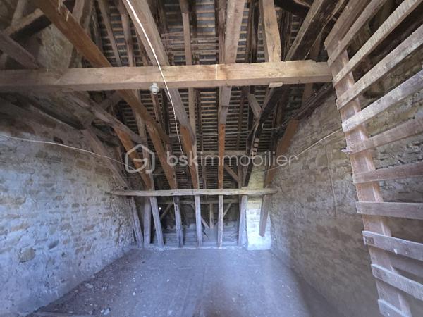 Immeuble de 1 500 m²