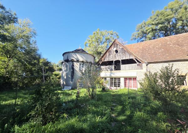 Immeuble de 1 500 m²