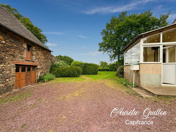 Maison avec dépendance, cour, double jardin et 2 099 m² de terrain – Campagne de Loyat