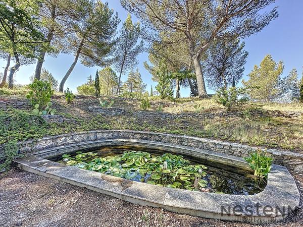 Villa d architecte au pied du Cengle Chateauneuf Le Rouge 6 pieces