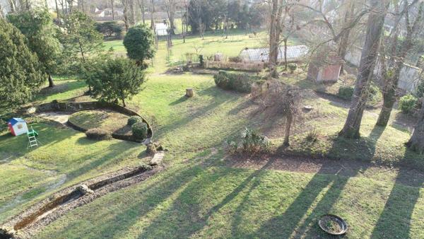 Dpt Aisne (02), CHATEAU THIERRY centre, demeure 1850 de 600 m² habitables et parc clos de murs 5000 m2