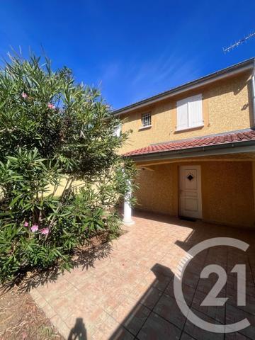Maison à vendre  6 pièces - 102,35 m 2   VAULX EN VELIN  - 69