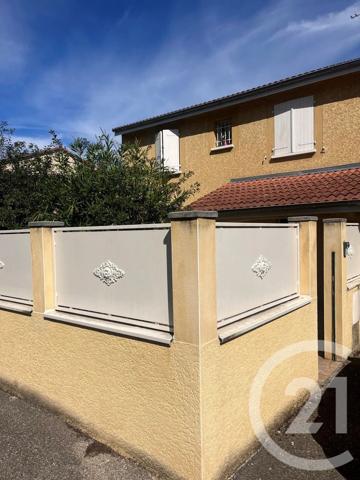 Maison à vendre  6 pièces - 102,35 m 2   VAULX EN VELIN  - 69