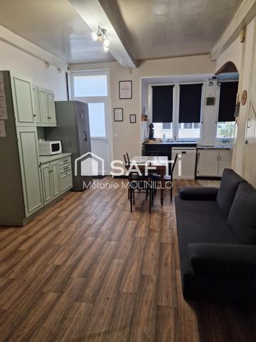 Spacieuse Maison de 204 m² avec grand garage, cour et dépendance