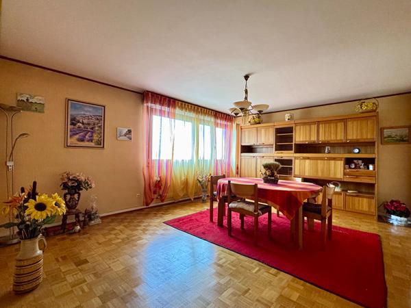 Appartement - 4 pièces - 90 m²
