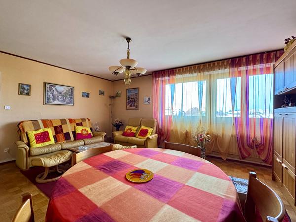 Appartement - 4 pièces - 90 m²