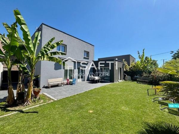 Au calme, belle maison de 145m2 avec 4 chambres - 2 garages sur 4 ares de terrain