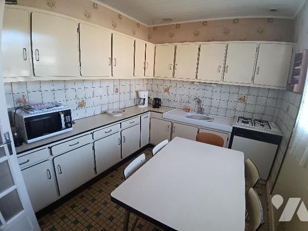 Pavillon sur sous-sol à  vendre à Saint-Denis-d'Anjou en Mayenne (53)