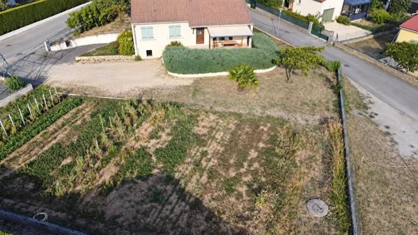 Maison
         5 pièces
        - 90 m² Exclusivité 249 000 € *