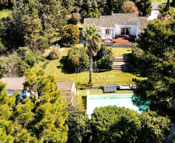 Terrain / Maison / Piscine / Pool House