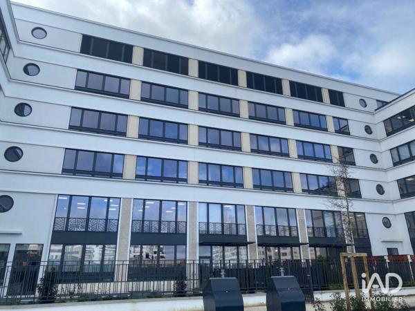 Location bureaux 84 m² Chessy