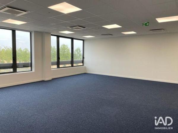 Location bureaux 84 m² Chessy