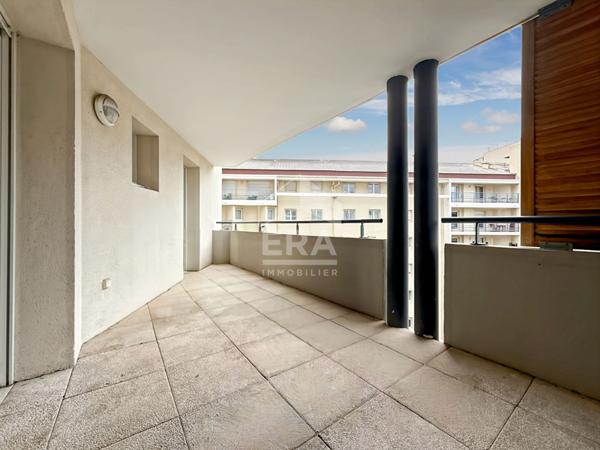 Appartement Marseille 4 pièces 86.22 m2 terrasse et place de parking
