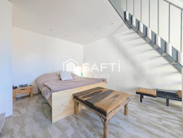 Mison de village avec toit-terrasse