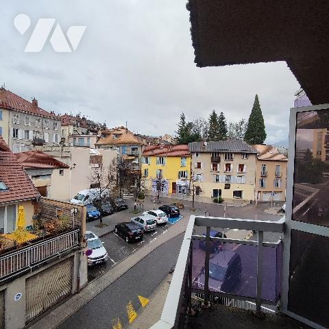 Centre-ville, prox rue Carnot - Gd appartement en vente à Gap de 150 m² avec ascenseur, balcons ...