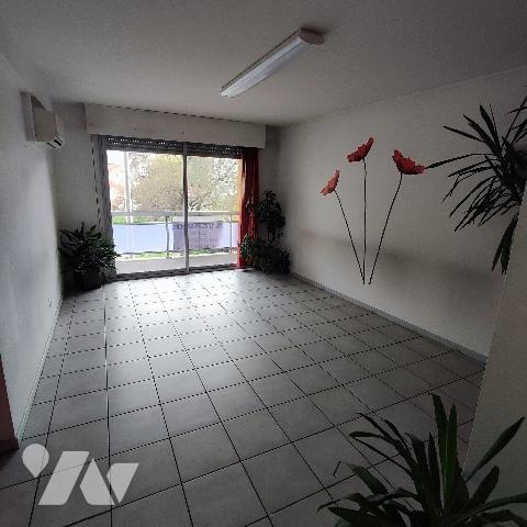 Centre-ville, prox rue Carnot - Gd appartement en vente à Gap de 150 m² avec ascenseur, balcons ...