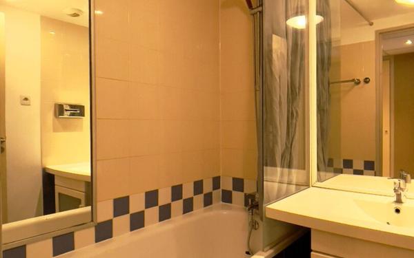 Appartement à louer    1 pièce • 24,88 m2 Issy-les-Moulineaux