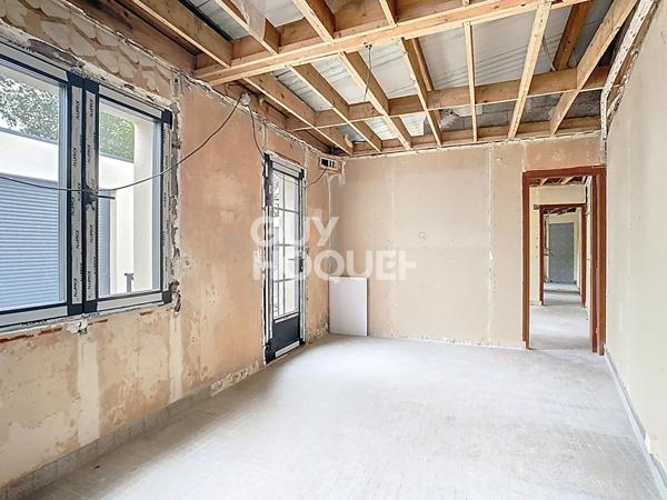 Local d'activité professionnel ou commercial à louer de 53,30 m² à Crépy en Valois