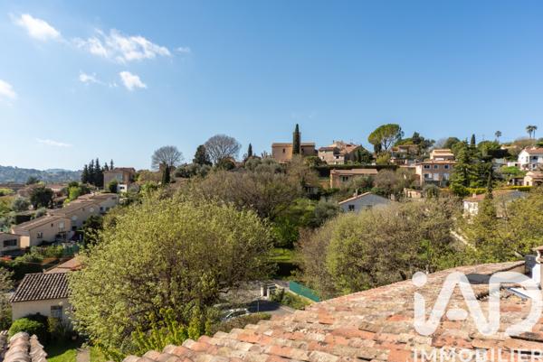 Appartement à vendre 2 pièces 50 m² Peymeinade