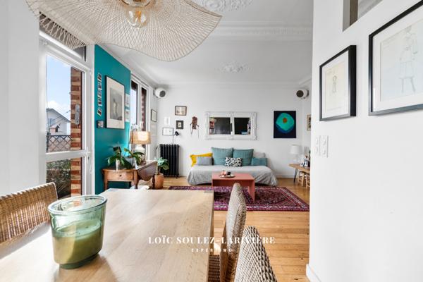 Suresnes (92150) Maison ancienne rénovée avec goût situé à proximité de la Gare de Suresnes-Mont Valérien