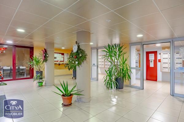 Appartement à vendre 2 pièces 46.4m² Tours (37000)