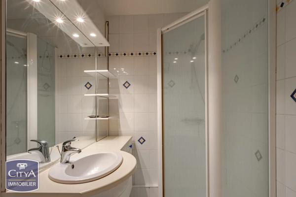 Appartement à vendre 2 pièces 46.4m² Tours (37000)
