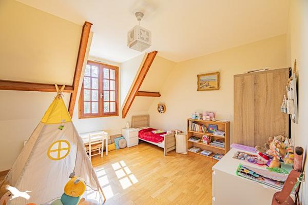 Maison à vendre 569 000 € Montlouis-sur-Loire 10 p 230 m² DPE B