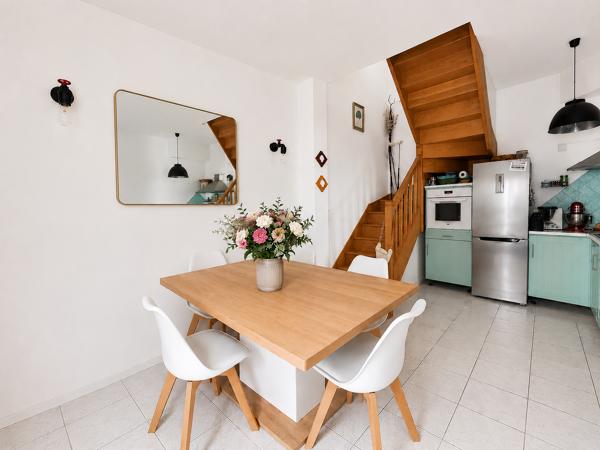 Maison
         3 pièces
        - 60 m² 259 000 € *