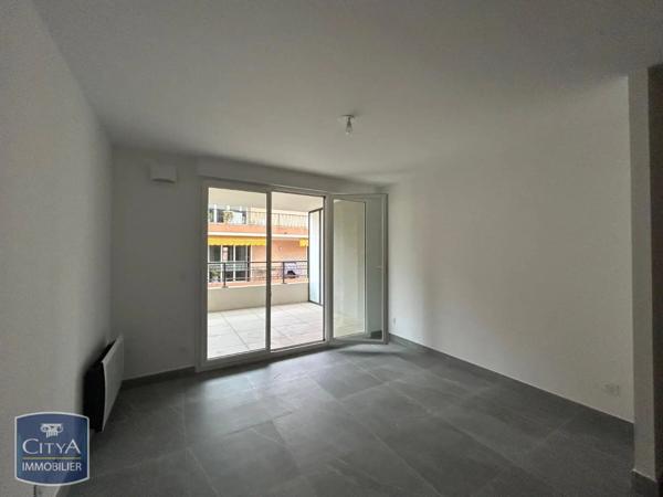 Appartement à louer 2 pièces 37.99m² Roquebrune-Cap-Martin (06190)