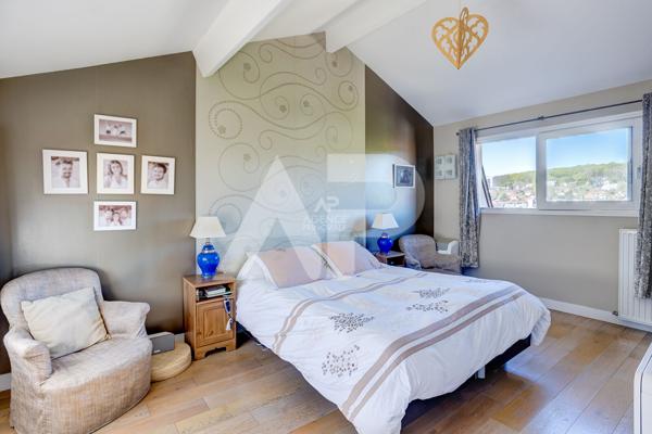 CHAVILLE - Maison familiale avec jacuzzi €1 050 000 ** - Référence 673-C