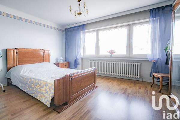 Maison 6 pièces de 148 m² à Marange-Silvange (57535)