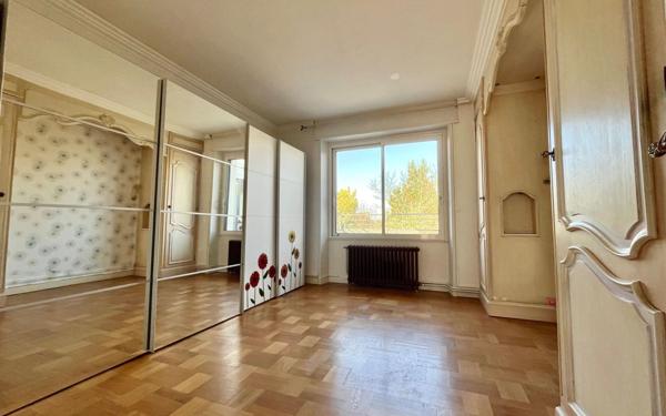 Maison à vendre    9 pièces • 240 m2 Redon