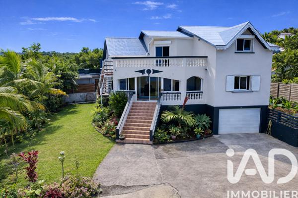 Maison à vendre 5 pièces 240 m² Saint-Pierre