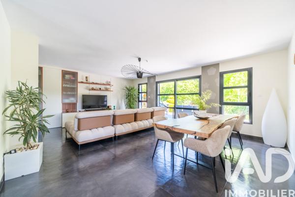 Maison à vendre 6 pièces 171,46 m² Brunstatt-Didenheim