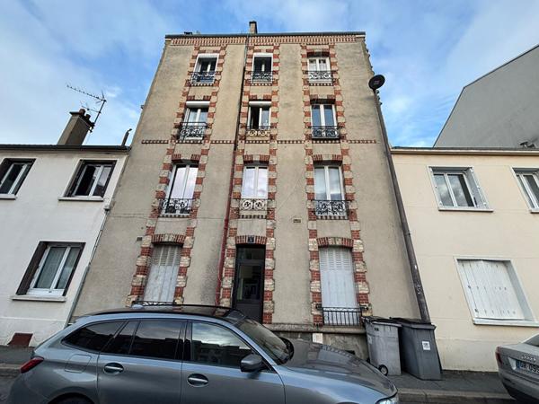 APPARTEMENT 2 PIECES - 34M² - IVRY PORT