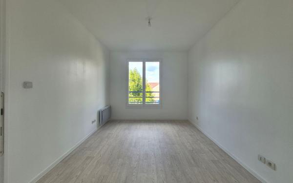 Appartement à louer    2 pièces • 43 m2 Chambourcy