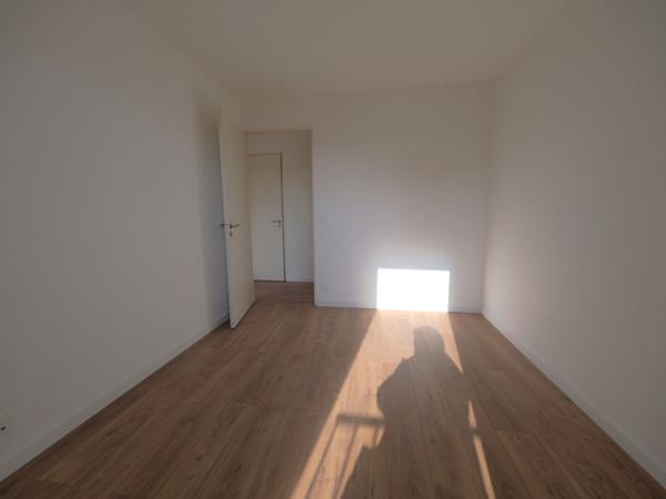 Appartement 3 pièces avec terrasse - Au coeur de la vie romainvilloise (ZAC de l'Horloge)