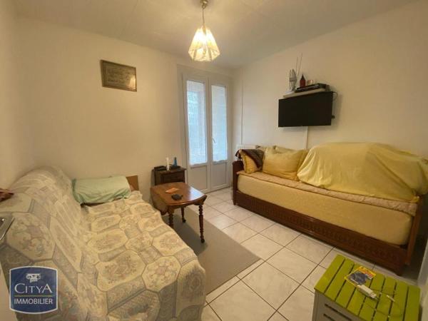 Appartement à louer 4 pièces 66.85m²