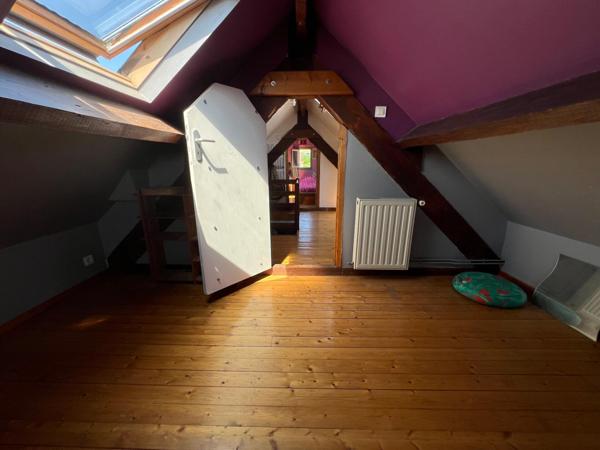 Cité Mion: Villa art déco avec garage et piscine