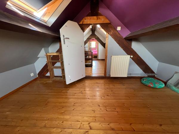 Cité Mion: Villa art déco avec garage et piscine